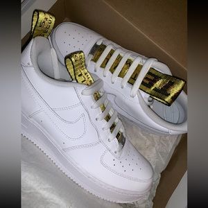 “Off” Custom Air Force 1’s.